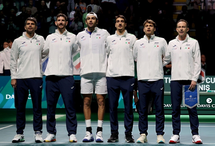 Vắng Sinner, Ý vẫn thắng dễ ở Davis Cup Finals 2025