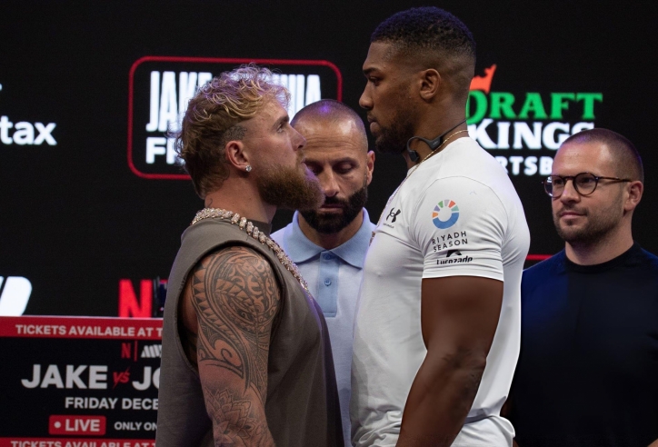 Anthony Joshua: 'Jake Paul còn giỏi hơn Tyson Fury'