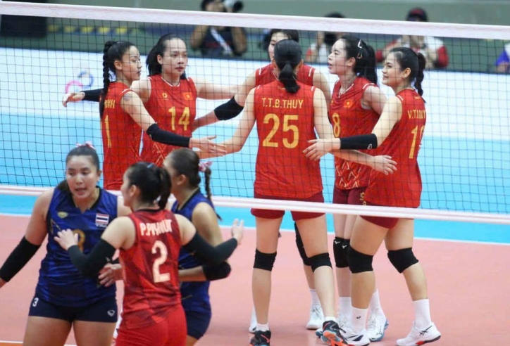 Bóng chuyền nữ Việt Nam mất HCV sau tình huống tranh cãi, báo Thái Lan nói gì?