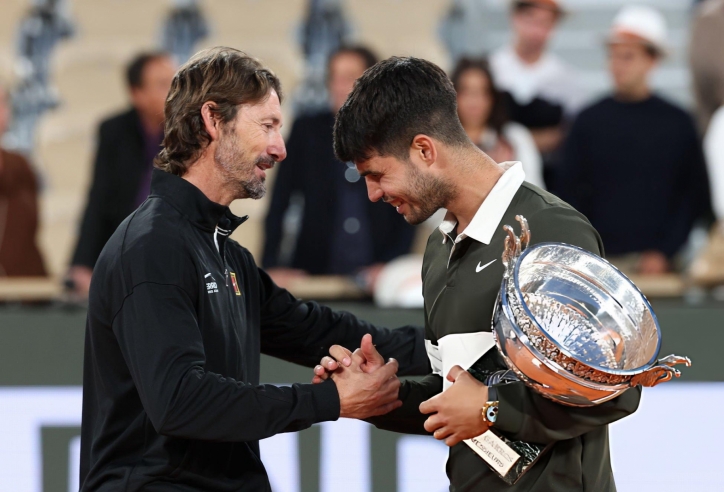 Alcaraz dễ mất sư phụ vào tay Sinner