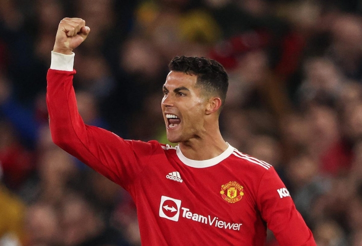 Ngã ngũ vụ MU tính cắt hợp đồng với Ronaldo sau trận thua thảm Brentford
