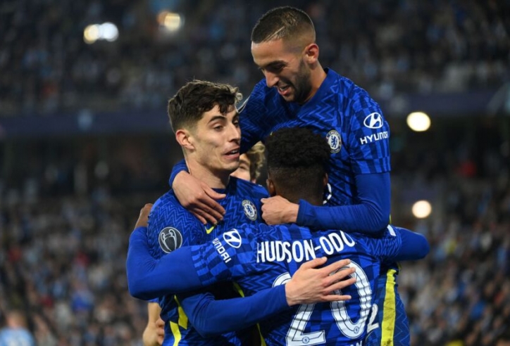 Bí quá hóa liều, MU quyết thâu tóm bộ 3 Chelsea