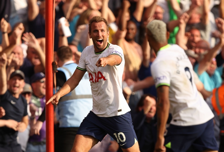 Kết quả Ngoại hạng Anh hôm nay 29/8: Harry Kane đẳng cấp 'ngút ngàn', Tottenham thắng dễ Nottingham Forest