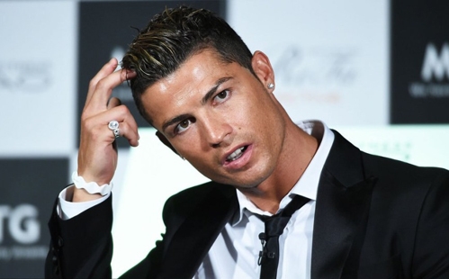 Ronaldo bất ngờ bỏ lỡ bến đỗ vĩ đại trong phút chót