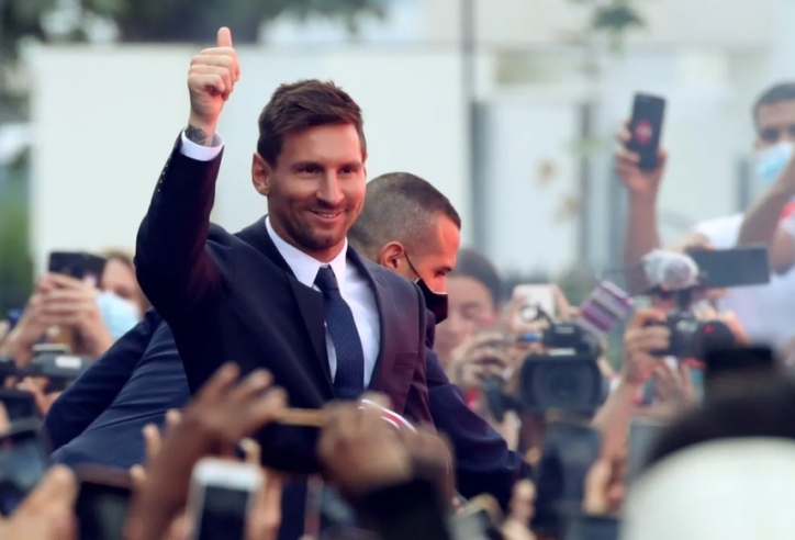 Tin chuyển nhượng 1/2: Ngã ngũ vụ Messi rời PSG, Chelsea chốt xong Enzo Fernandez