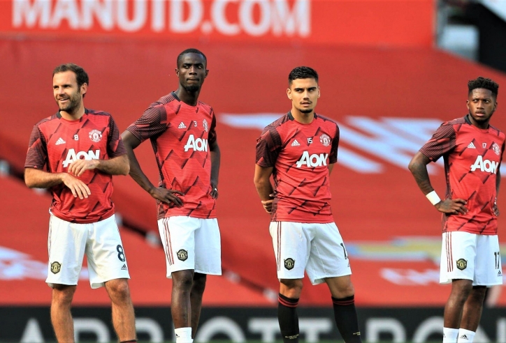 Chia tay Mason Mount, Chelsea chốt chiêu mộ 'đứa con lạc lối' của MU