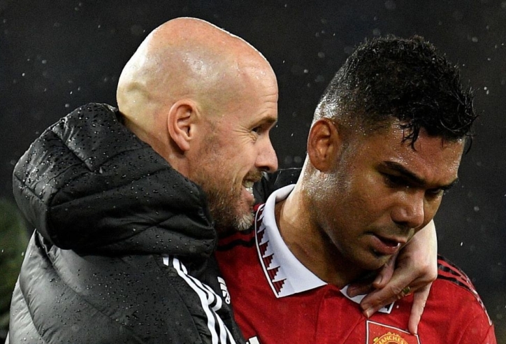 Ten Hag báo tin vui về Casemiro, 'bắn tín hiệu' đến cả Ngoại hạng Anh