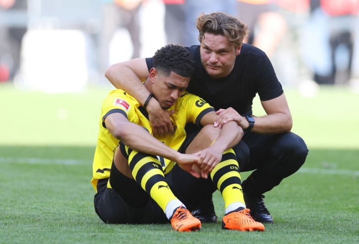 Nghiệt ngã mất Bundesliga, Dortmund vẫn khiến tất cả phải trầm trồ