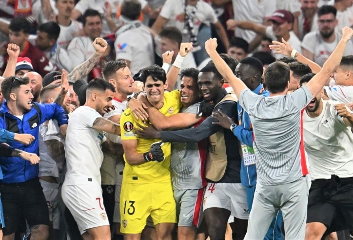 Sevilla chính thức vô địch Cup C2 mùa giải 2022/23