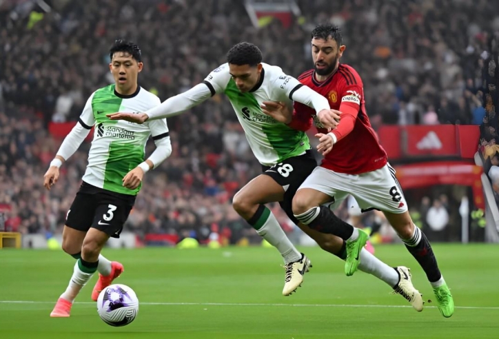Derby nghẹt thở, MU chia điểm kịch tính trước Liverpool tại Old Trafford