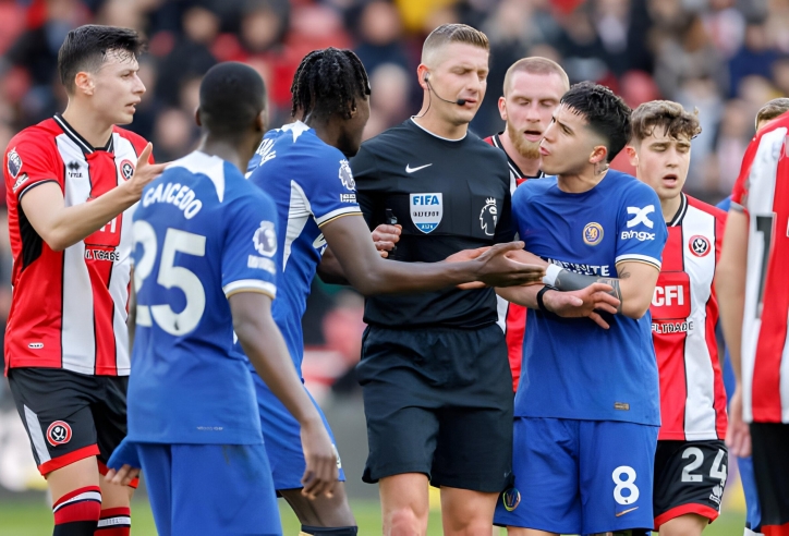 1 cầu thủ Chelsea chính thức bị loại khỏi đội hình