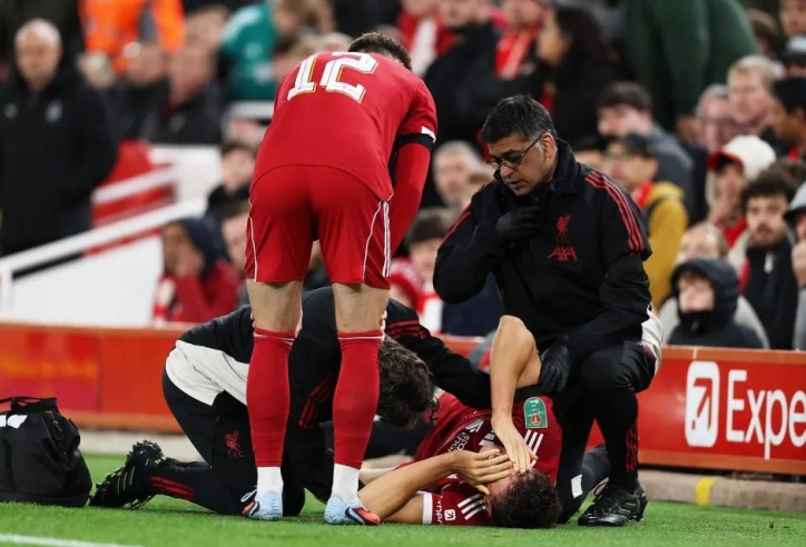 Vừa ra mắt, tân binh Liverpool đã dính chấn thương nghiêm trọng