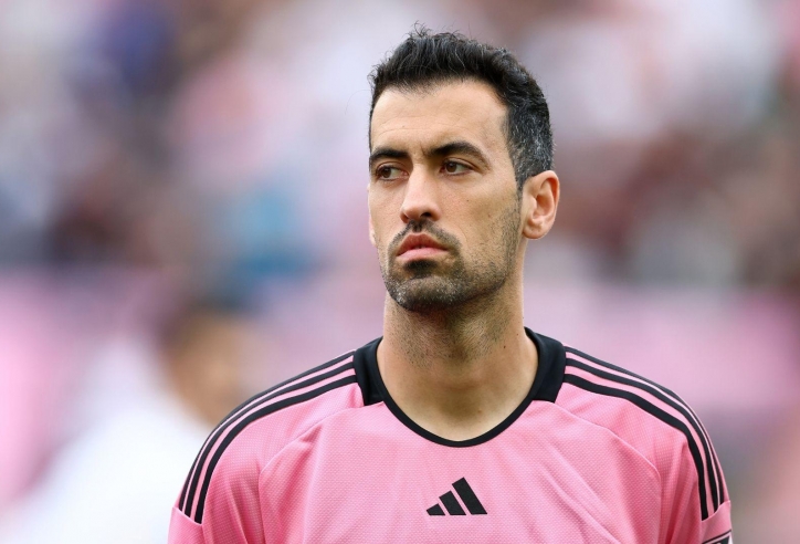 CHÍNH THỨC: Huyền thoại Sergio Busquets giải nghệ