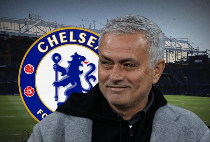 Jose Mourinho phá vỡ sự im lặng khi trở lại Chelsea