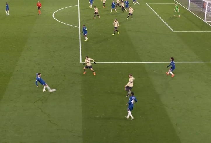 Barca bị trọng tài 'cướp' bàn thắng trong trận thua Chelsea?