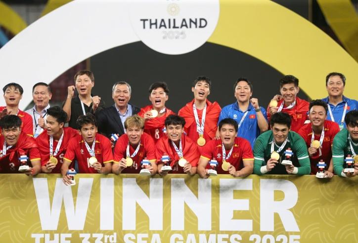 CĐV Thái Lan tuyên bố trọng tài đã thiên vị U22 Việt Nam