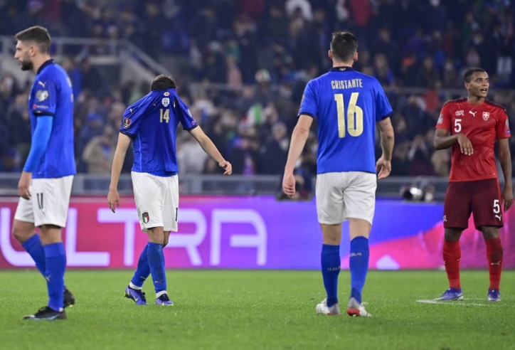 ĐT Italia trong tình thế ‘ngàn cân treo sợi tóc’