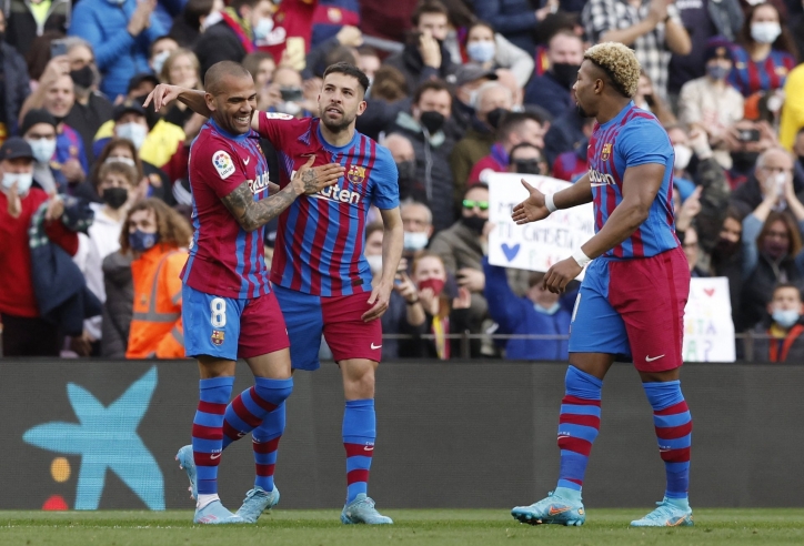 Barcelona trong một hình hài xa lạ