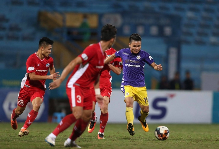 Hà Nội FC coi chừng mắc bẫy của ‘hàng xóm’