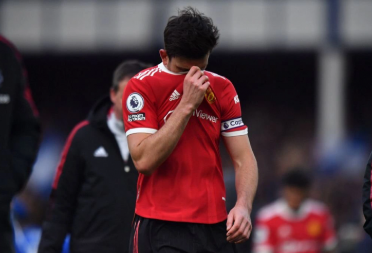 Man Utd thua không chỉ do Harry Maguire