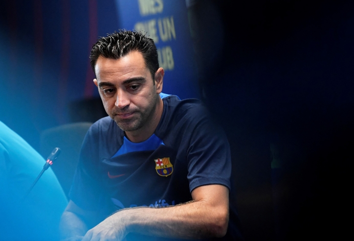 Xavi chính thức nhận án phạt sau thẻ đỏ trong trận gặp Atletico