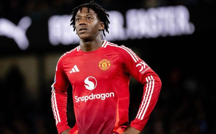Chuyển nhượng MU 22/8: Bán Mainoo giá 60 triệu Bảng, 'Luke Shaw mới' ra đi