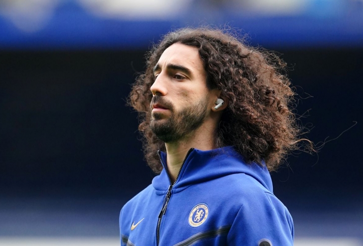 Cucurella vẫn 'hẹn hò' với một ngôi sao của Fluminense