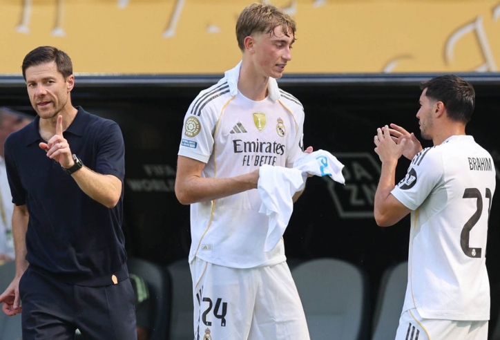 Real vùi dập đội hạng 2, Mbappe và Vinicius vẫn tịt ngòi