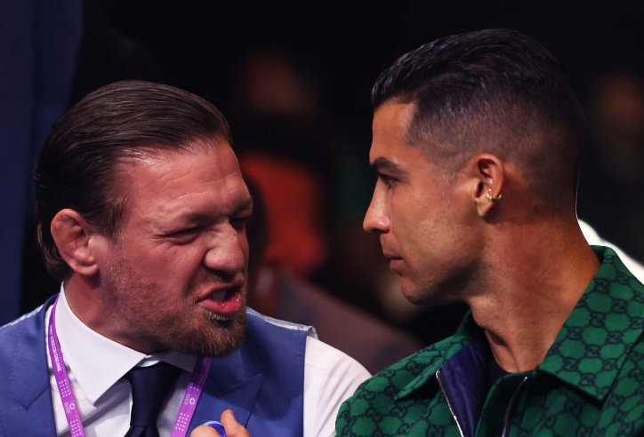 Conor McGregor phẫn nộ vì phải chờ đợi UFC