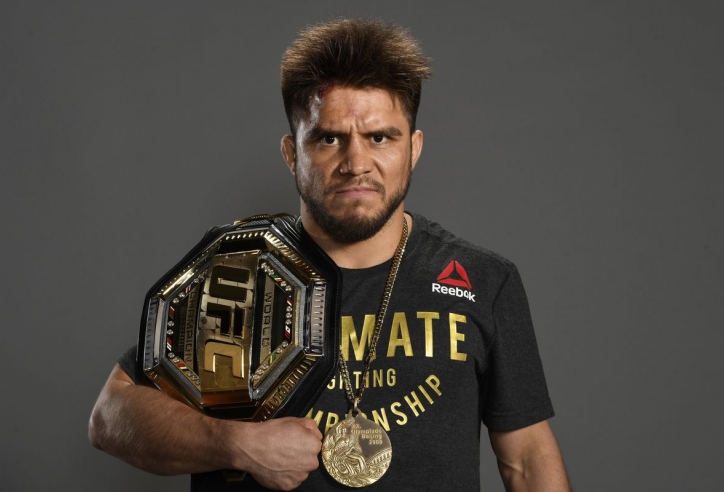 Nhà cựu vô địch 2 hạng cân UFC xác nhận giải nghệ nếu thua ở UFC 298