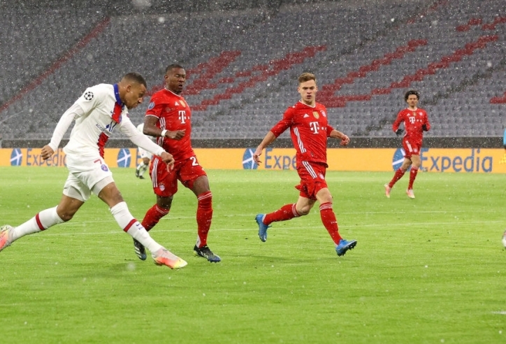 Mbappe 'kéo sập' pháo đài Allianz Arena