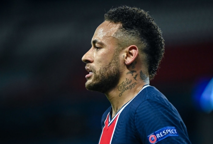 Barcelona hết cơ hội chiêu mộ Neymar