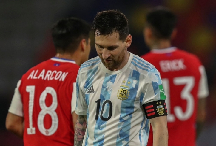 Messi lập kỉ lục đáng quên trong màu áo Argentina