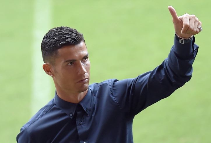 Chuyển nhượng bóng đá 22/7: Ronaldo chọn xong bến đỗ, MU chốt giá Pogba