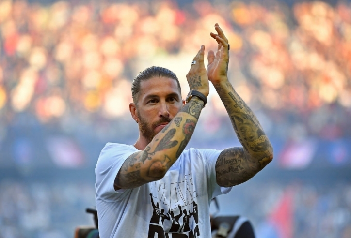 Cạn kiên nhẫn, PSG ra quyết định 'đau đớn' với Ramos?