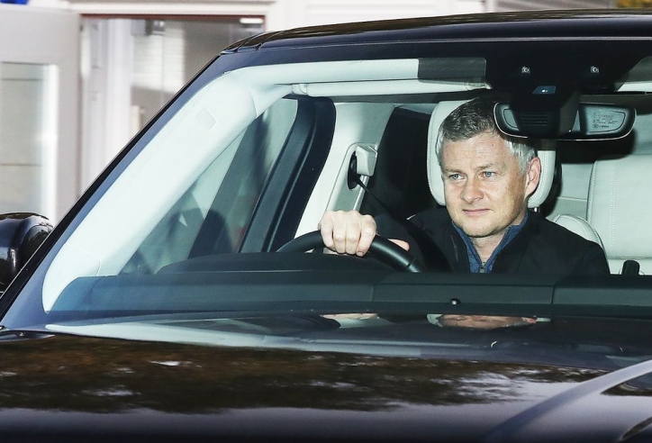 Chuyển nhượng bóng đá 14/11: Solskjaer 'ra đường', Barca đón 'siêu bom tấn'?