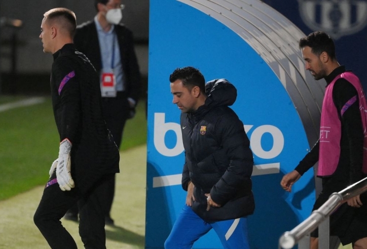 Barca họp gấp sau khi xuống Cúp C2, chỉ định 3 cái tên phải ra đi