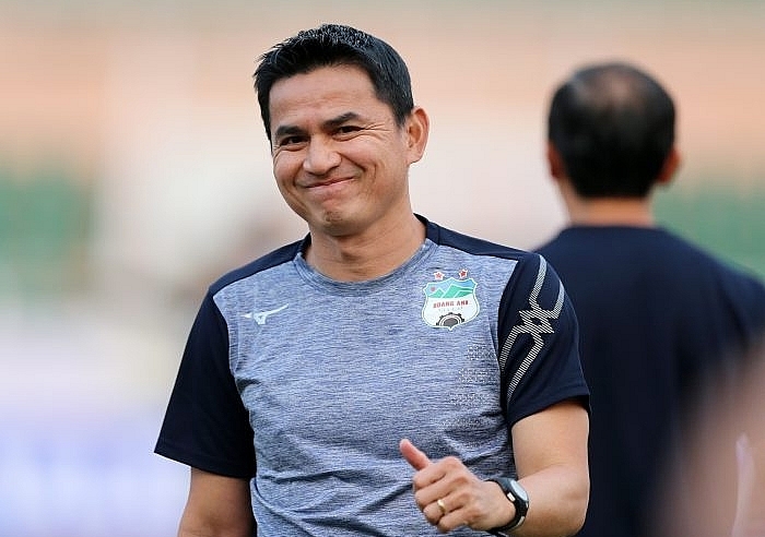 Kiatisak: 'HAGL chơi tấn công rất mạnh'
