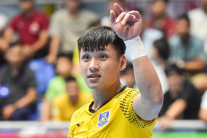 Hồ Văn Ý: 'Bức tường thép' đưa Việt Nam đến World Cup