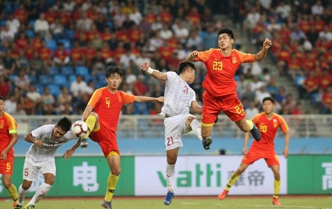 Trung Quốc muốn ‘dội bom tầm cao’ khi đối đầu ĐT Việt Nam