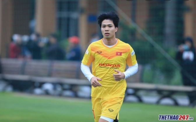 Công Phượng và Văn Toàn kết hợp 'gieo sầu' cho U22 Việt Nam