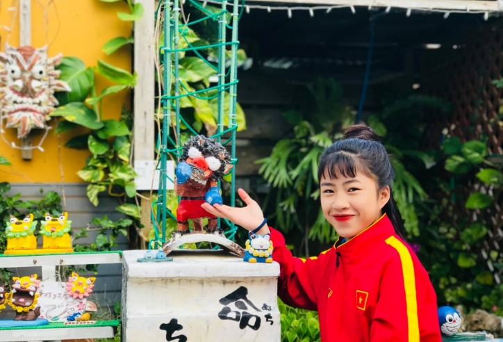 'Hot girl' ĐT nữ Việt Nam chia sẻ bất ngờ về ngôi sao của HAGL