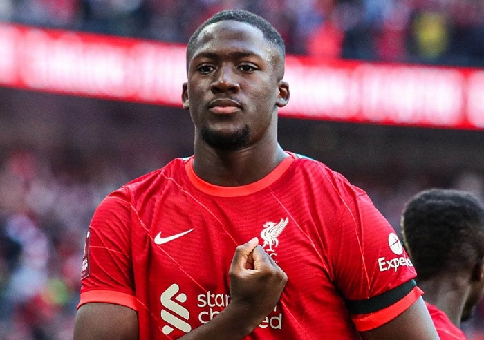 Liverpool gặp khó, mất bộ đôi sao trẻ ngay vòng đầu Ngoại hạng Anh
