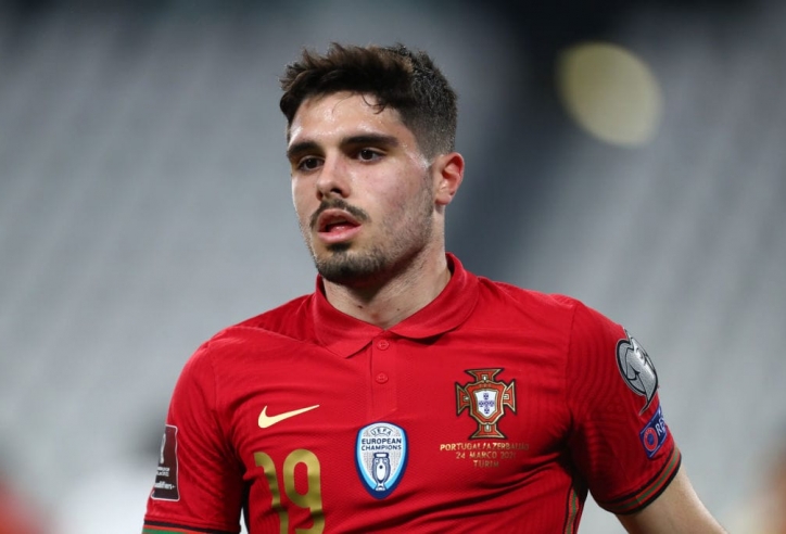Arteta chưa hài lòng, Arsenal nâng cấp hàng công bằng đàn em Ronaldo