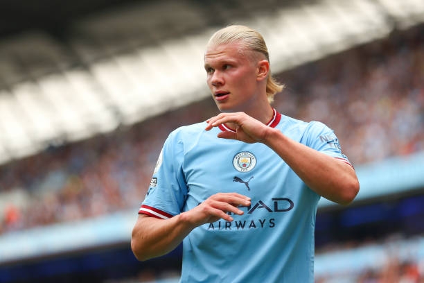 Lập hattrick, ‘quái thú’ Man City tự tin đánh bại cả Ngoại hạng Anh