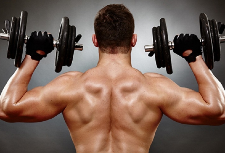 5 động tác gym phát triển bắp tay vạm vỡ cho nam giới