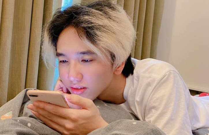 LQM: Bé Chanh khiến các fan phẫn nộ khi chửi người xem trên sóng livestream
