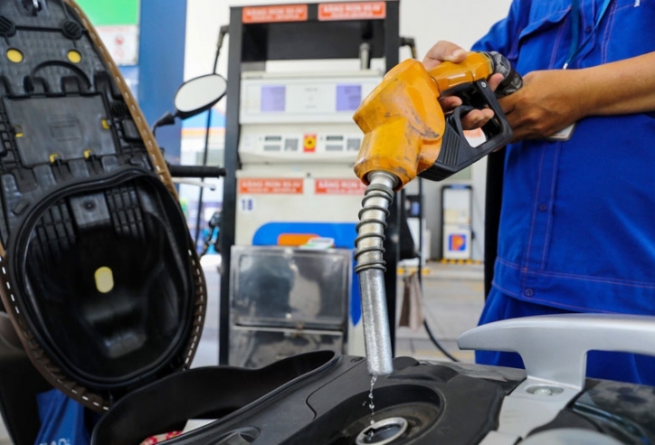 Giá xăng có thể tăng vượt ngưỡng 30.000 đồng/lít vào kỳ điều hành 23/5