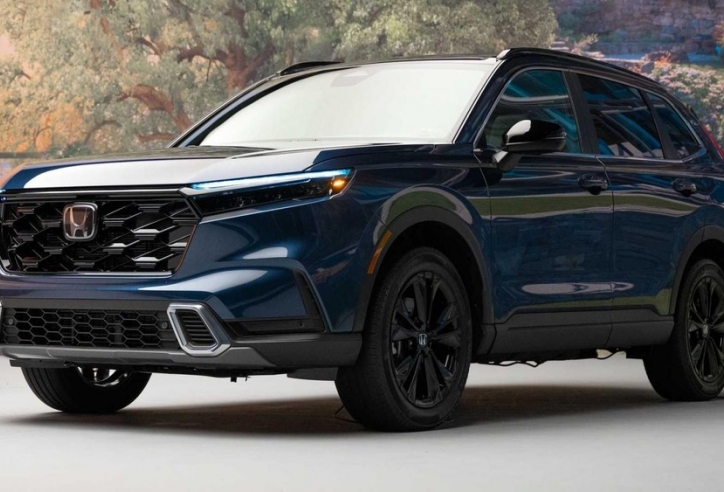 Honda CR-V 2023 đã xuất hiện tại 'xử sở chùa Vàng', ngày về Việt Nam chắc không còn xa