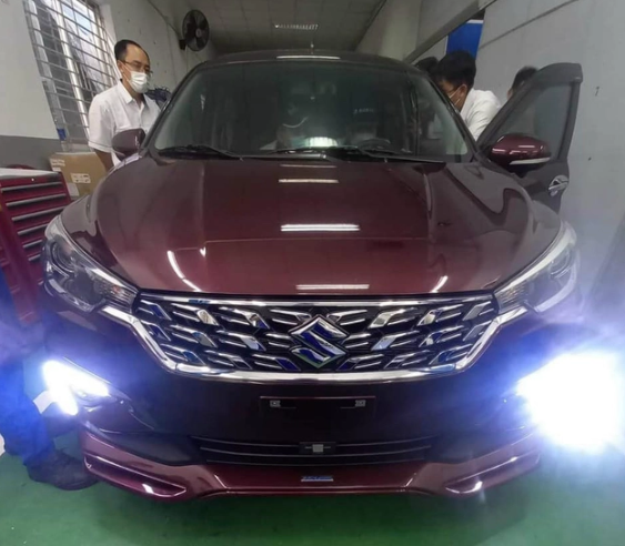 Suzuki Ertiga Hybrid 2022 lộ ảnh thực tế tại Việt Nam, giá dự kiến từ 518,6 triệu đồng
